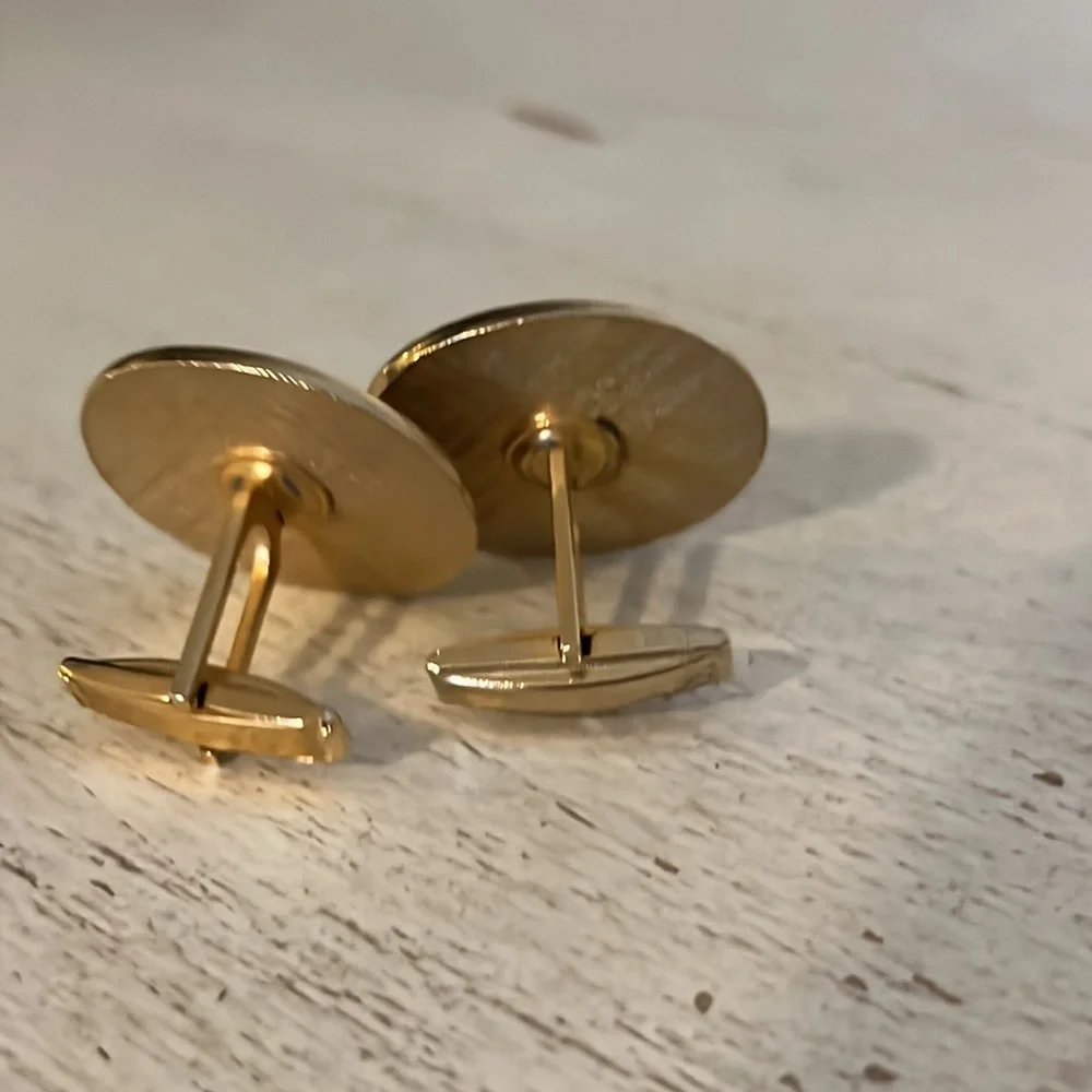 70’s vintage Dealership Toyota Corona gold plated cuff links